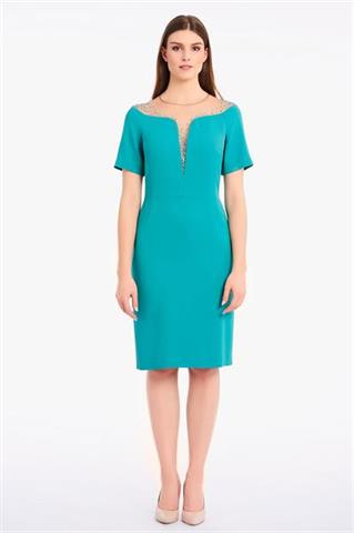 Zielona sukienka z ozdobnym dekoltem 58119 - 218501