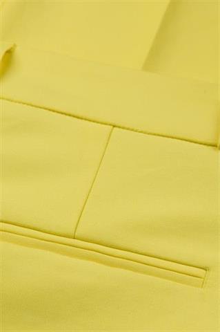 Eleganckie spodnie damskie w kanarkowym odcieniu 84618 - 65691