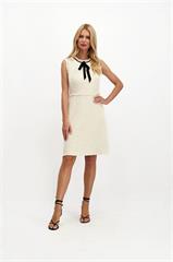 Elegancka sukienka ze strzępieniami 85475