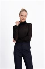 Elegancki czarny golf ze złotą nitką 85963