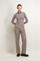 Golf damski w kolorze kamiennym 86816